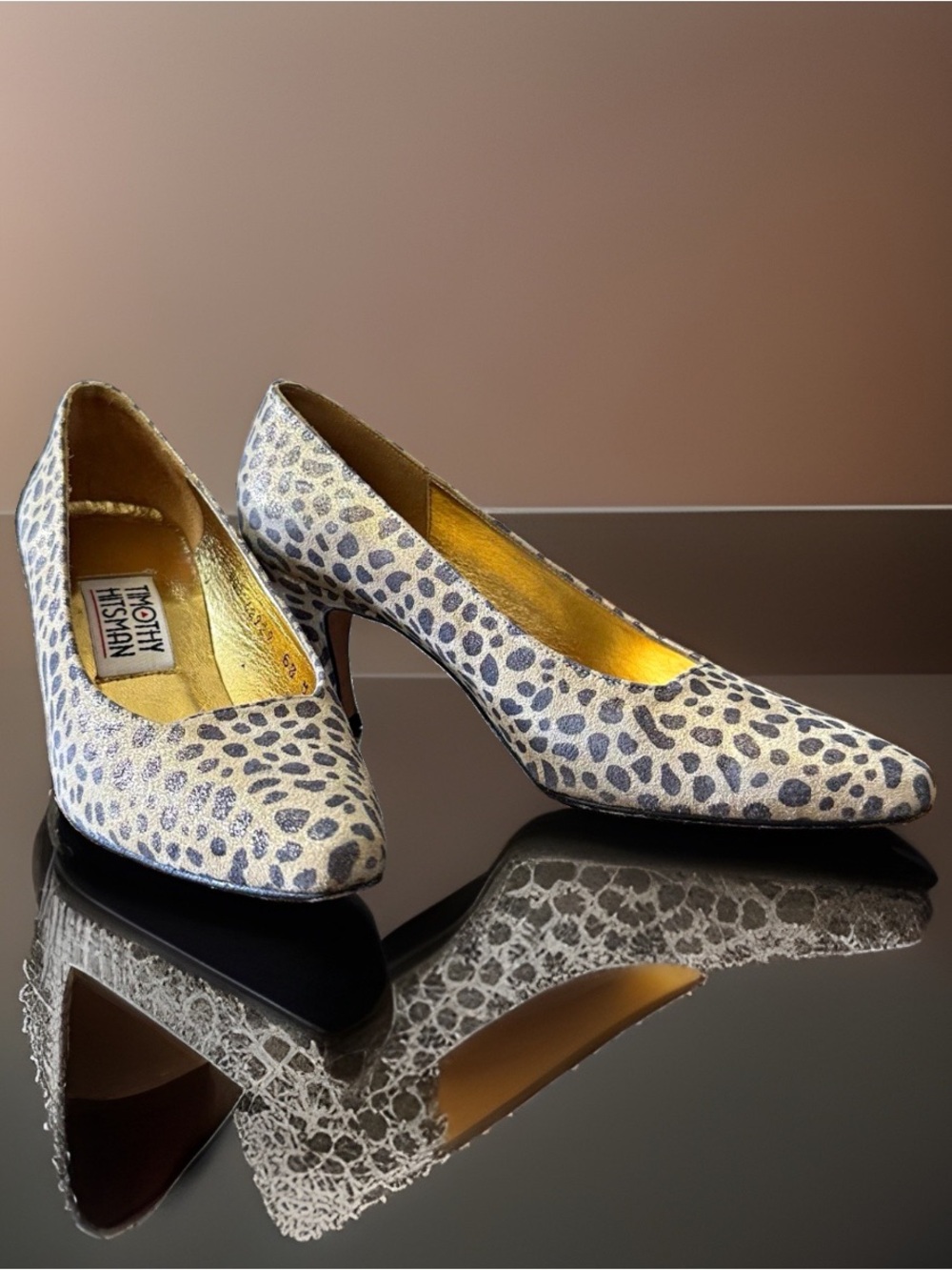 Timothy Hitsman Women’s Pumps 6.5 Beige Black Pointed Toe Animal Print Slip On